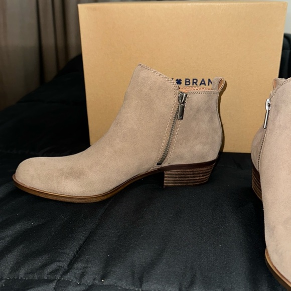 Lucky Brand Basel Bootie Suede - Picture 5 of 11